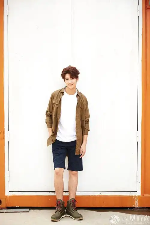 黄俊捷亮相timberland时装新品发布会 高颜值吸睛撩爆全场