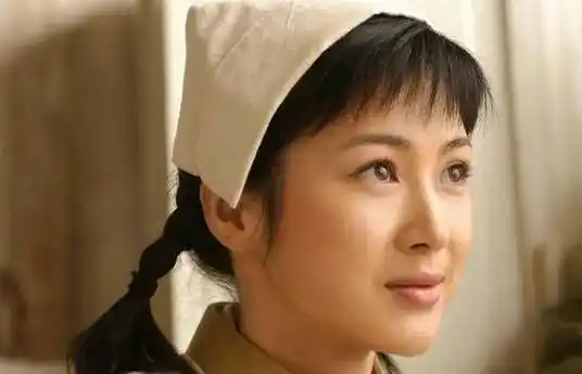 《亮剑》安排了三个对李云龙有感情的女人:秀琴,田雨,张白露.