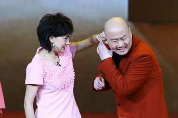 春晚钉子户郭冬临,4个搭档组合哪组人气谁最旺