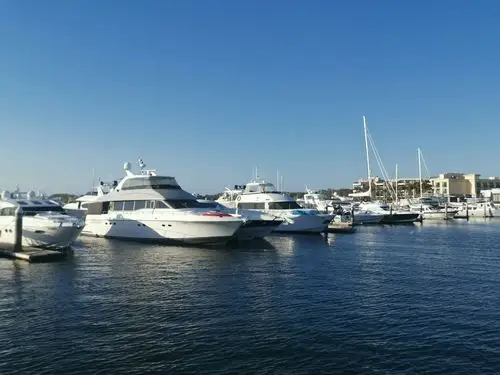 布里斯班黄金海岸乘豪华游艇拍日落.