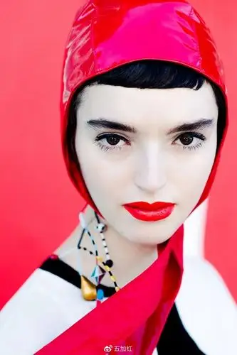 伊莉莎维塔波罗地娜俄罗斯摄影作品0420p