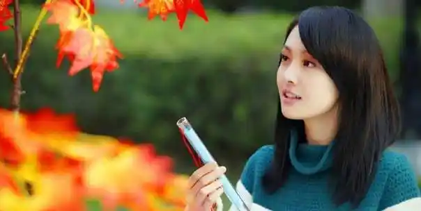 "一人吃饱,全公司不饿"的艺人,白敬亭很幸运,刘嘉玲也太强了_郑爽