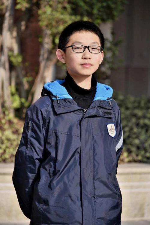 宜宾东辰学校理科702分叶恒志:今年16岁 高二曾被中科大少年班录取