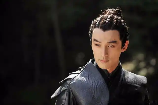 《轩辕剑之天之痕》,饰演宇文拓.