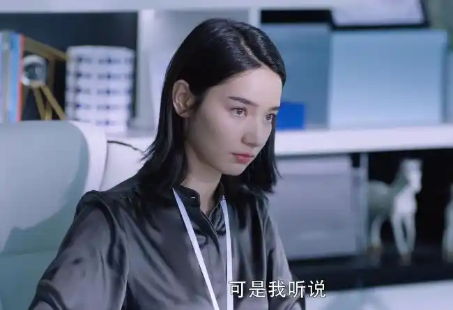 暴风眼为何总感觉苗霏的妹妹苗露不仅傻还很自以为是