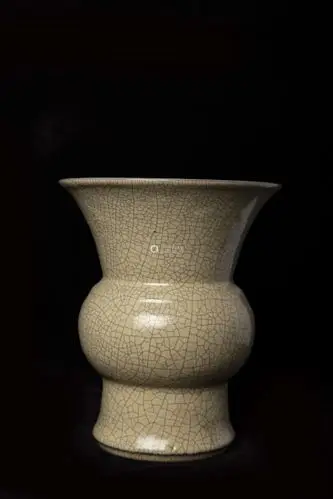 宋代哥窑花鼓尊