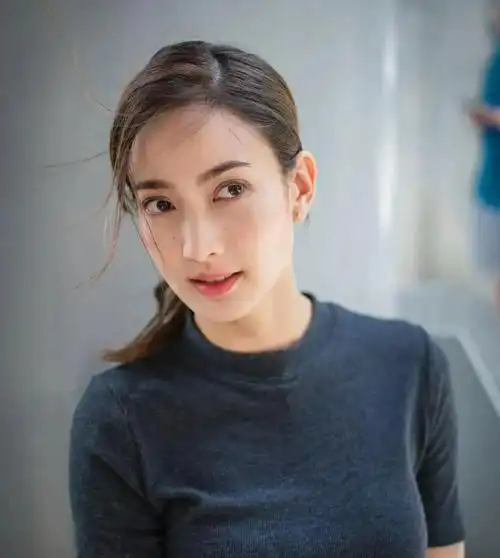 5位中泰混血绝世美女,你都见过,还有人居然和刘亦菲合作过