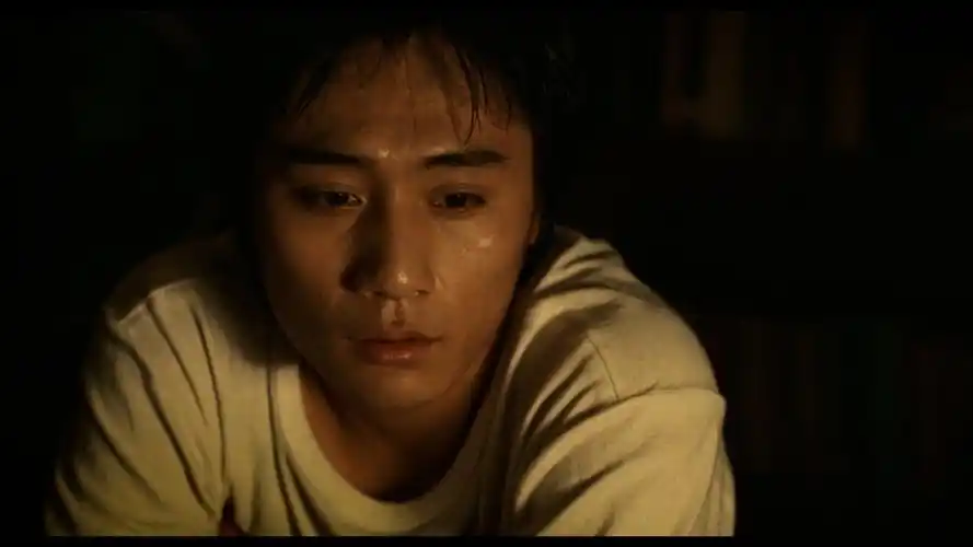 《蓝宇》讲述动人的同性之爱 刘烨胡军组成最早"男男cp"