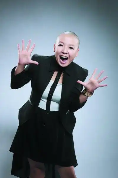 《好声音》王韵壹被指当小三 发文称诽谤