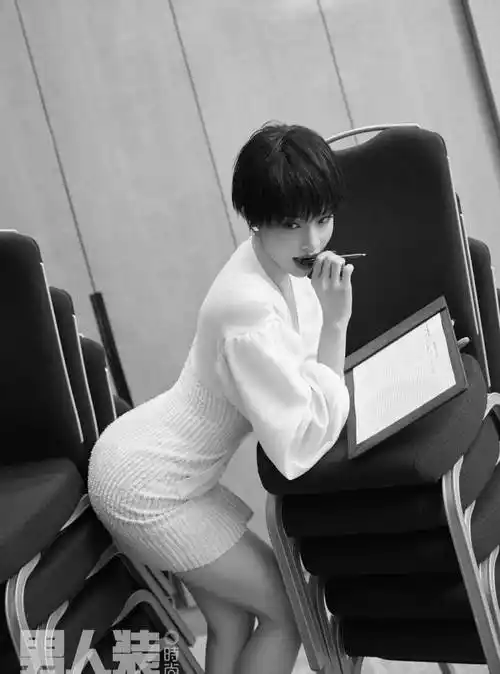 袁咏琳:我衣服穿得越多越性感_什么_小时候_工作