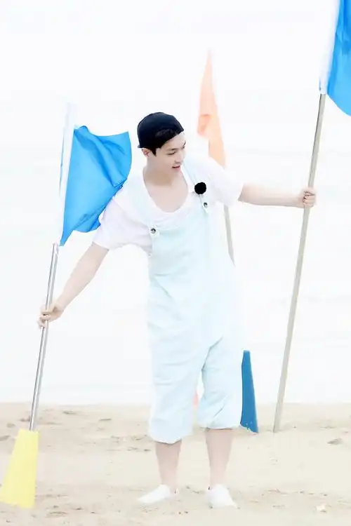 那年今日  160524  张艺兴  厦门  极挑录制    追光的人 终会光芒