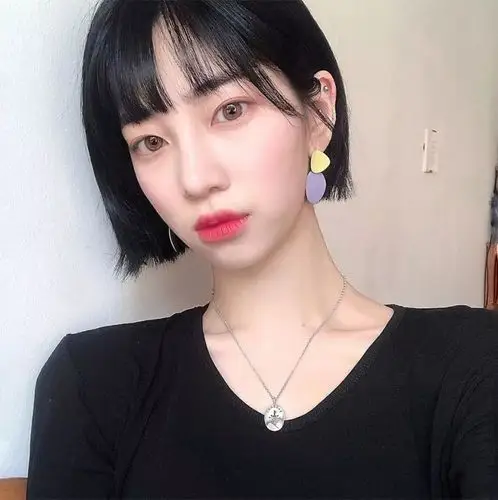 小姐姐气质直短发