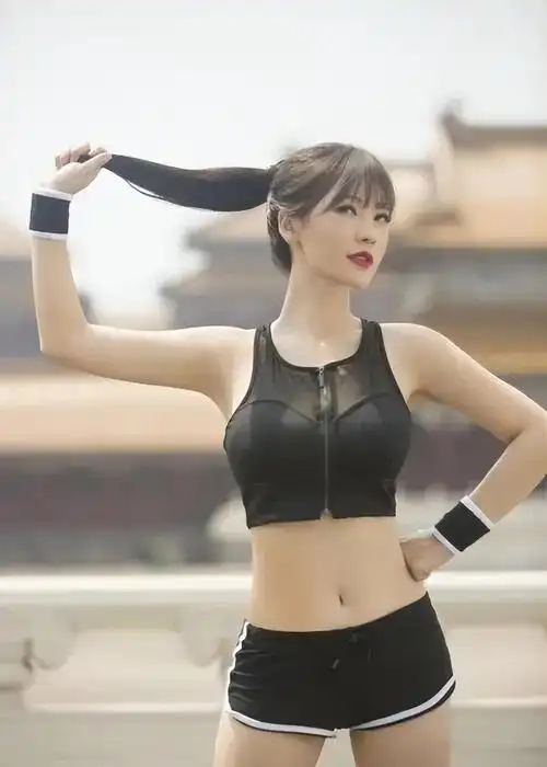 回顾冻龄女神柳岩因好身材带来福与祸为何至今单身