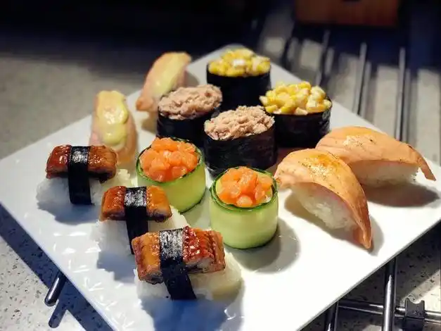 寿司饭团大拼盘