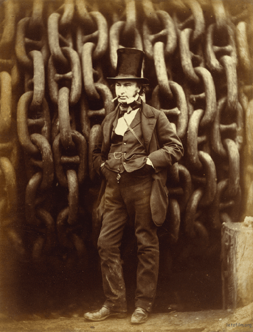 isambard kingdom brunel standing before the launching  chains of