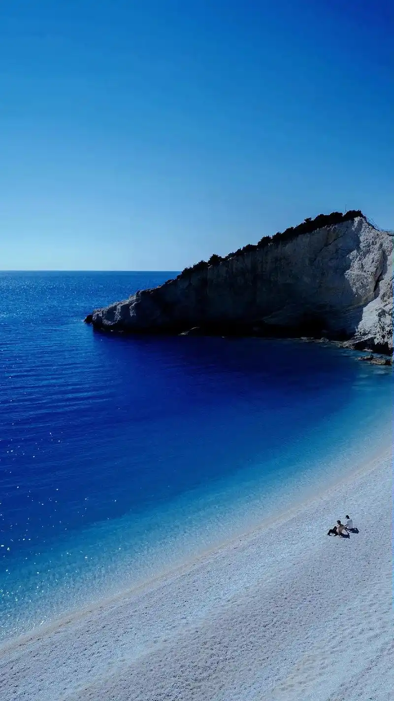 温柔的蓝色潮汐,告诉我没有关系#唯美意境 #图文来了#大海的 - 抖音