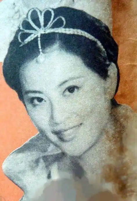 演员邓星:前男友是张铁林,前夫是汪嘉伟,如今却孤身一人