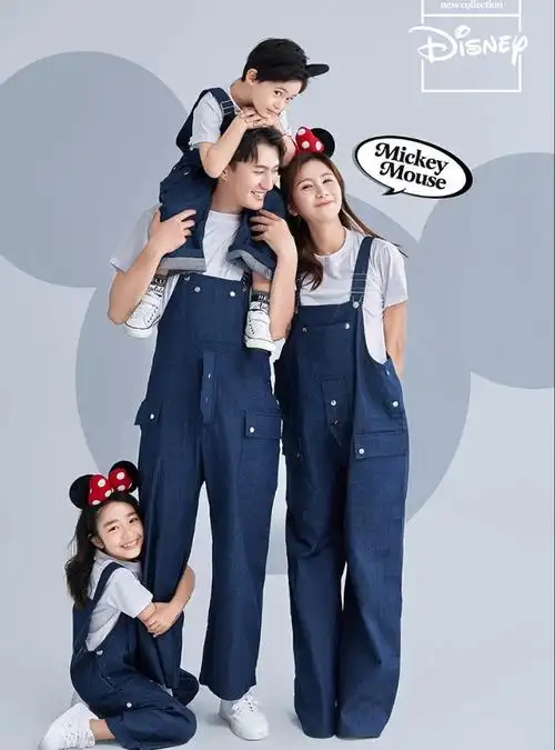 新款全家福拍摄服装摄影牛仔背带亲子装一家四口影楼拍照主题服饰