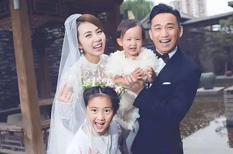 录了8年,这期间他生了三胎儿子,竟被说是重男轻女,女子孙俪的微博动态