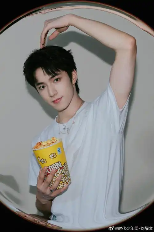 新声唱作人刘耀文##刘耀文feel me