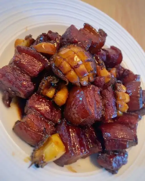 moxisue做的过年硬菜鲍鱼红烧肉