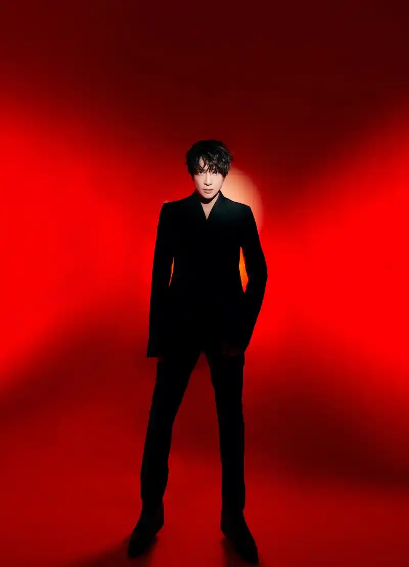 刚刚,薛之谦发布微博,呼吁大家疫情期间内减少出门,尽可能降低传染