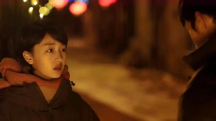 《后来的我们》片段赏析,看完泪崩,井柏然周冬雨直面残酷爱情