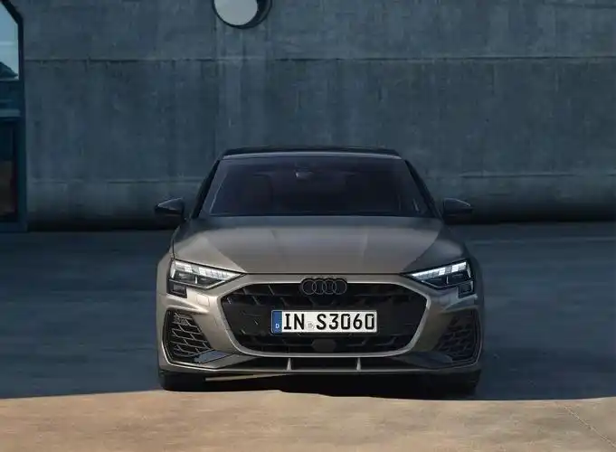 新奥迪s3官图!性能依旧在线,设计锐利,欧洲售价约合43.68万元