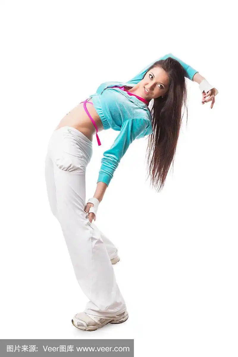 年轻的现代灵活的街舞女孩向上伸展.
