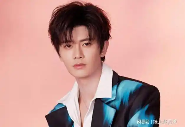 任嘉伦兰贺绯闻愈演愈烈,旧照被扒曾在同一选秀,女方评论区沦陷|出轨