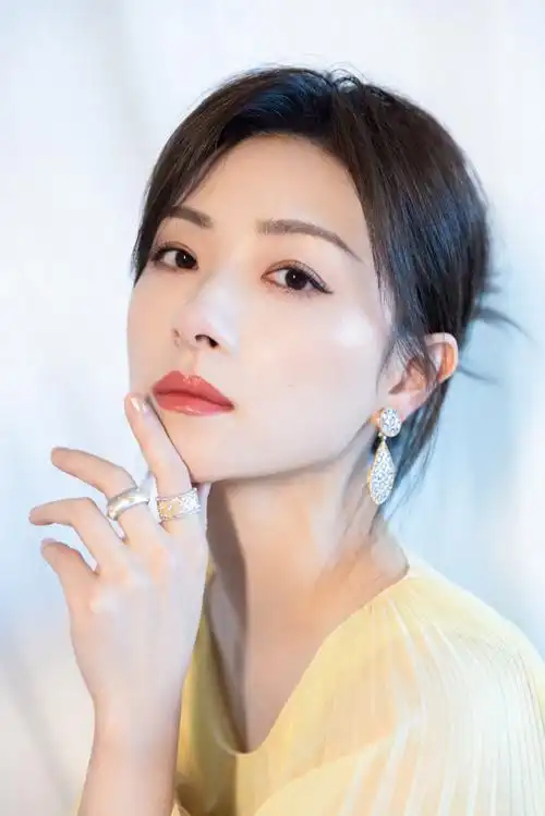 万茜春节大礼包