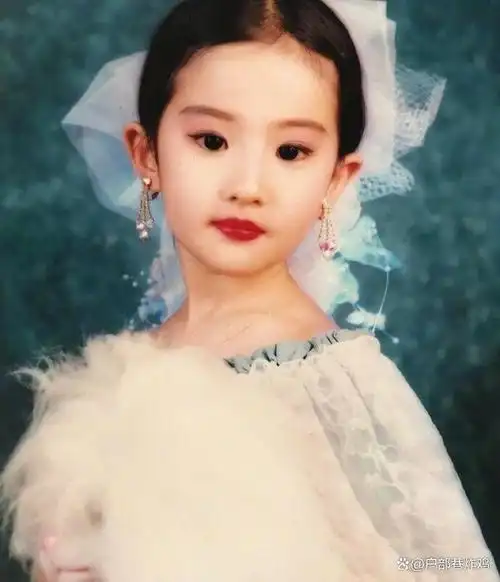 "神仙姐姐"刘亦菲的上位史:她的故事其实远比你想象得更加心酸