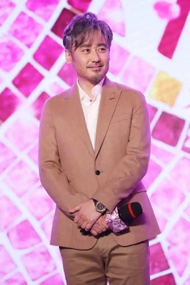 吴秀波及其公司被强执4.66亿!