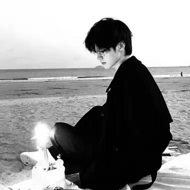 孤傲高冷头像男高清图真人帅气男生气质头像微信图片大全