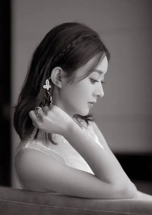 侧脸绝美的女明星们|孟美岐|女明星|刘诗诗_新浪新闻