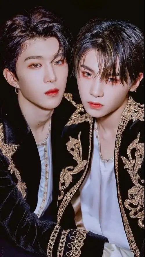 皇权富贵cp壁纸 | 范丞丞 黄明昊,这是什么神仙友谊!