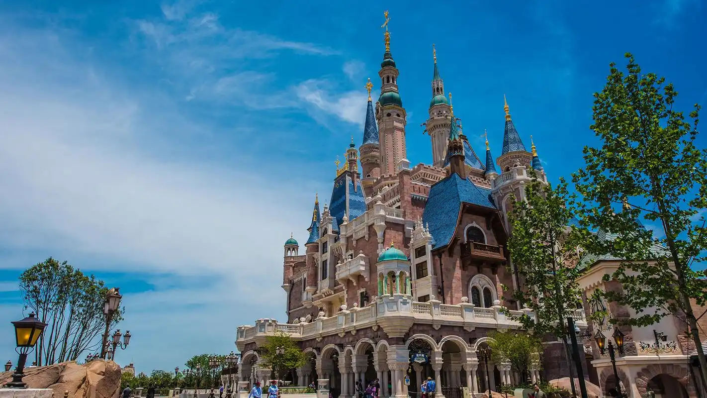 上海迪士尼乐园风景图片高清宽屏壁纸