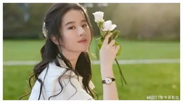 34岁刘亦菲仍单身原因为何沉默背后有何难言之隐