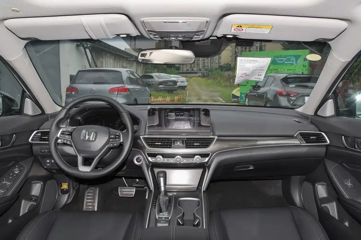 2022款 雅阁 260turbo 幻夜·尊贵版内饰