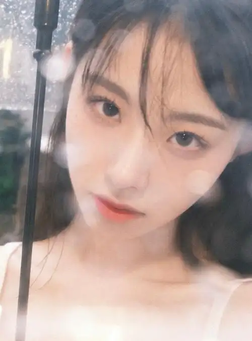 创造101董颜图片