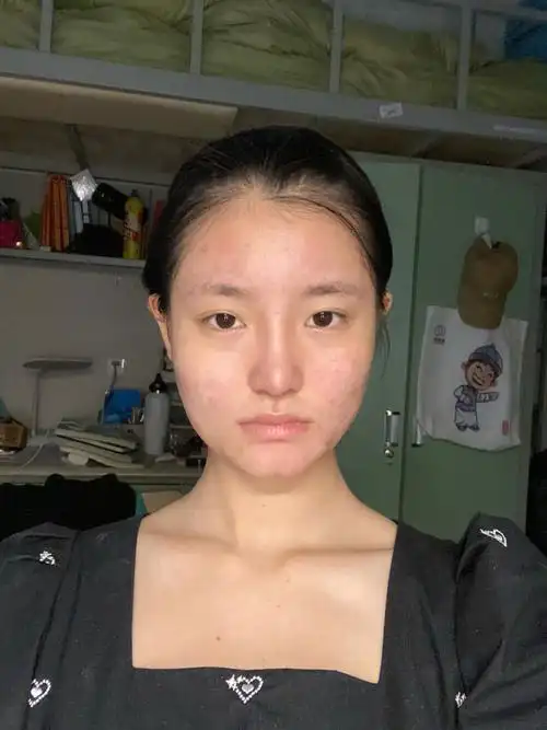 素颜真的好丑等我换个头60