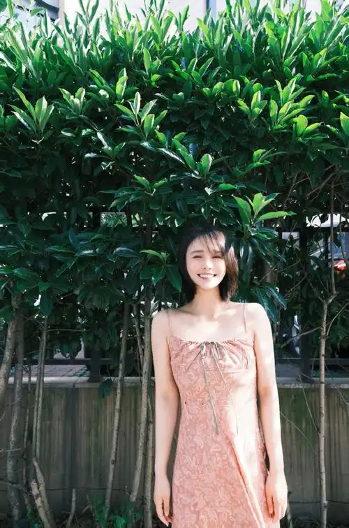 分享点最近的马思纯很青春文学的照片…每张都好女主角氛围…怎么说呢