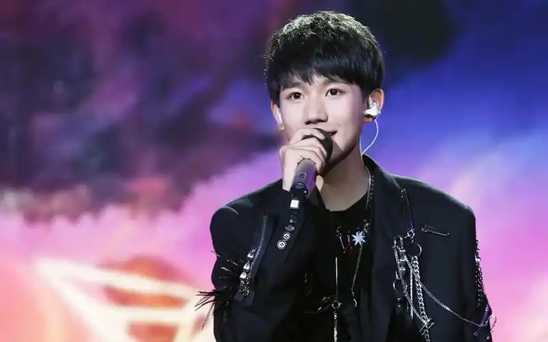 tfboys王源生日会现场高清图片桌面壁纸