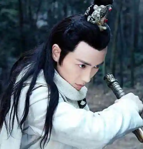 连城璧火了,朱一龙在《新萧十一郎》中饰演连城璧,朱一龙所饰演的连城