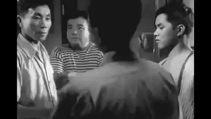 老电影《大李小李和老李》在大李的不懈努力下老李竟真爱上了体育