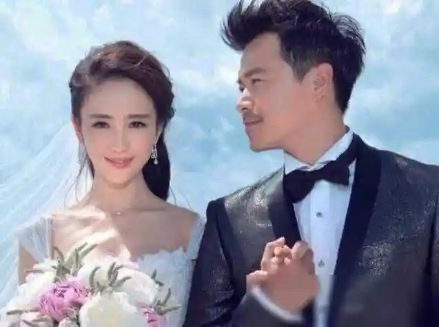 佟丽娅称全班最丑看了照片才知道这是什么高端班级