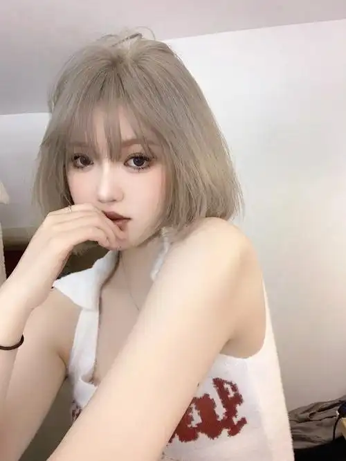 周扬青同款奶奶灰发色 #98超级显白的神仙浅色系
