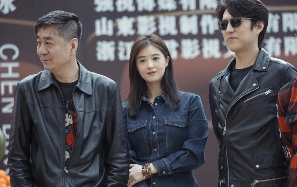 《如果岁月可回头》靳东蒋欣带你感受属于都市白领们的爱情