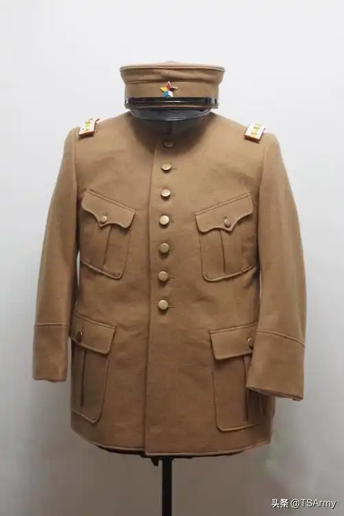 从清末到新中国成立我国军队制服的变迁史