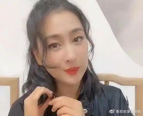 马苏否认带李小璐"做头发",还称谣言止于智者,你是怎么看的呢